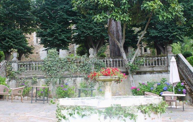 Foto 9a46e2de-e7ab-4dc1-bb05-ba6bb491c1b2. Edifici a lugar la granja 12 a Salas