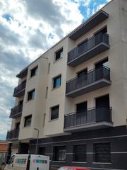 Lloguer Pis  Carrer doctor borràs. Piso recien reformado a estrenar para entrar a vivir