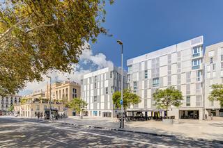 Appartement  Plaça de pau vila. Fantástica oportunidad, vivienda en venta junto al puerto de bar