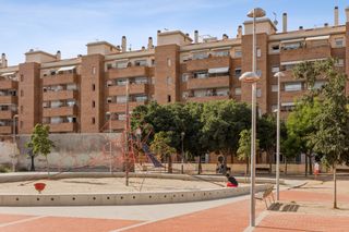 Appartement à Plaça dolors miralles 14