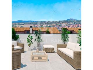 Duplex  N/a. Magnífico dúplex ático con 2 balcones y 1 terraza superior de 45