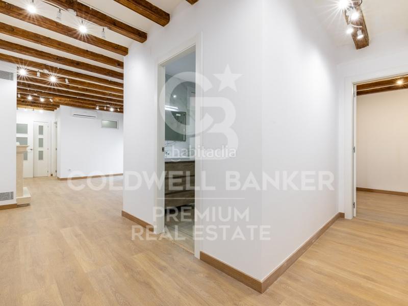 Foto 888ad84a-a578-4d03-acee-788a95e53730. Àtic a Gòtic Barcelona