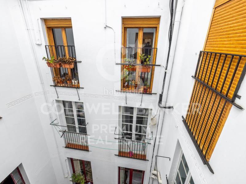 Foto cc7f9320-3069-4f24-b67f-ca6239134172. Àtic a Gòtic Barcelona