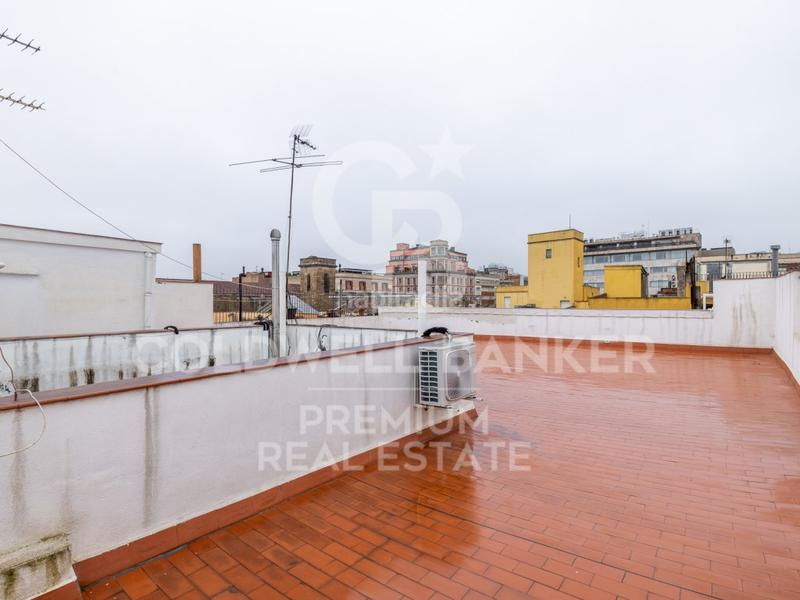 Foto cdd0252e-b0e7-40fd-9402-314516d9d9df. Àtic a Gòtic Barcelona