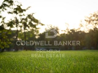Terreny residencial a Bellaterra. Último solar plano en zona exclusiva y tranquila de bellaterra