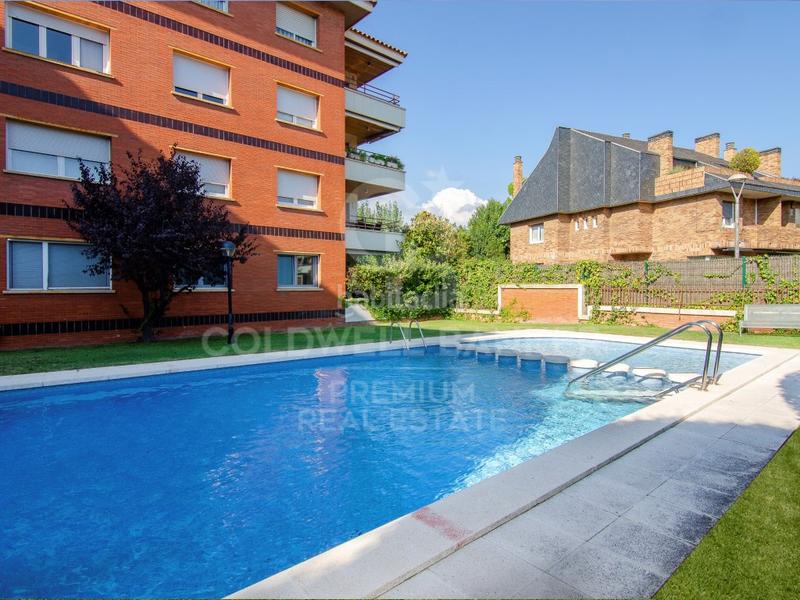 Foto 45f382ee-22f1-433e-9d21-63dbfc1a9996. Planta baixa a Eixample Sant Cugat del Vallès