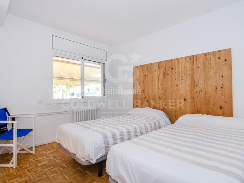 Foto 728f4d1f-961c-4e1b-bf03-516303f3b322. Planta baixa a Eixample Sant Cugat del Vallès