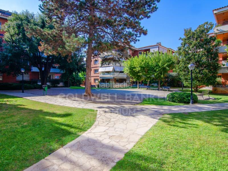 Foto 92ca1227-a282-4784-888e-deb9d4d05689. Planta baixa a Eixample Sant Cugat del Vallès