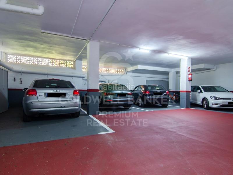 Foto bdcaf772-d355-45e5-8988-94a0d6f928d5. Planta baixa a Eixample Sant Cugat del Vallès
