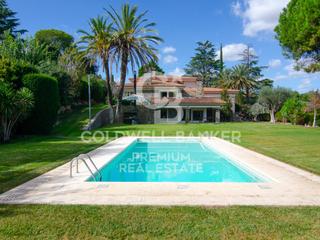 Casa en Bellaterra. Casa magnífica y señorial en bellaterra
