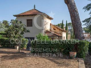 Maison à Valldoreix. Casa de época con jardín en valldoreix potencial de reforma y am
