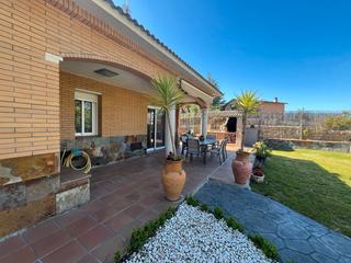Xalet a Ullastrell. Casa o chalet independiente en venta en ullastrell