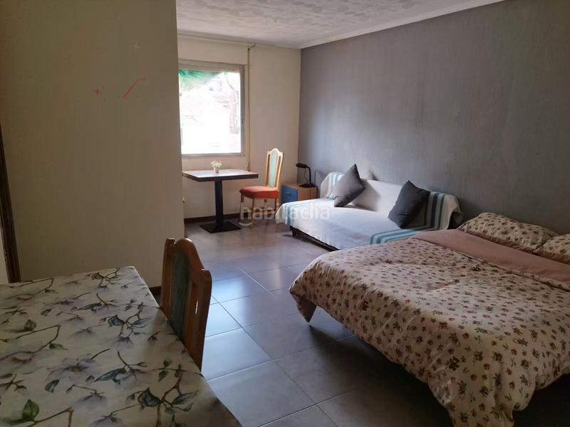 Foto 02eaeb7a-d235-46cd-b621-ba45eadb64c3. Piso  calle olvido en Almendrales Madrid