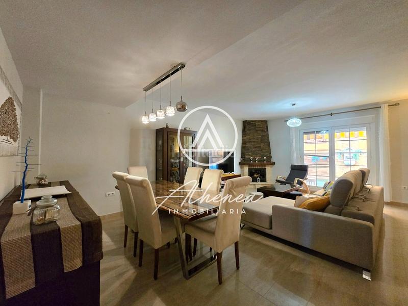 Foto 230766a1-dfb9-49d2-8e37-ed92d65f6f06. Casa adosada triplex en Aguadulce Sur en Aguadulce Sur Roquetas de Mar