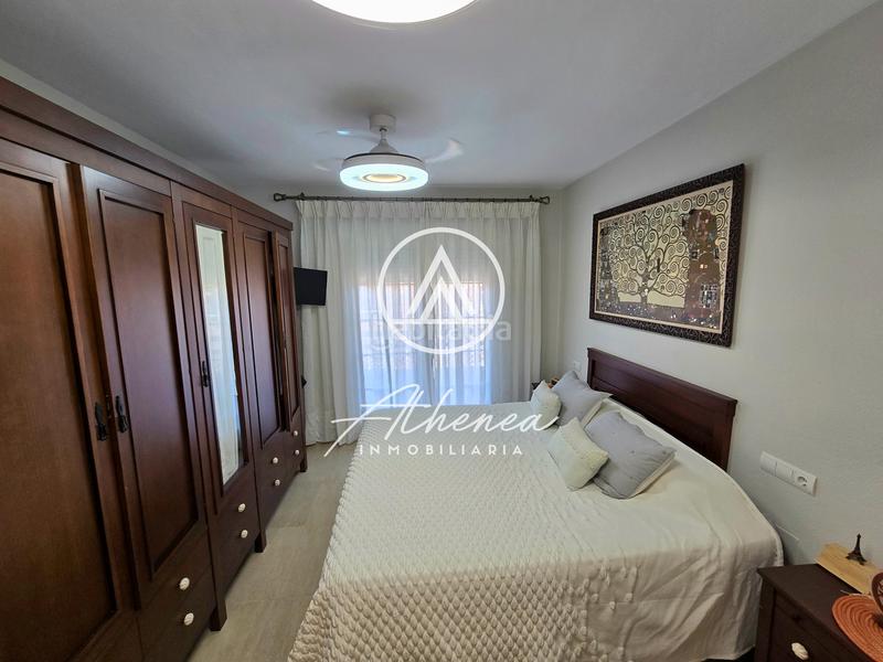 Foto 4a49cb05-251b-4a6b-bc1c-b22e9268b691. Casa adosada triplex en Aguadulce Sur en Aguadulce Sur Roquetas de Mar
