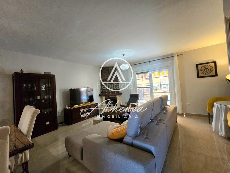 Foto f82d9690-f552-464a-bd6f-a60f3c01a33a. Casa adosada triplex en Aguadulce Sur en Aguadulce Sur Roquetas de Mar