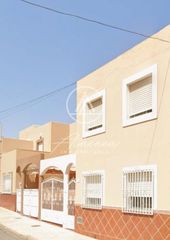 Maison jumelée à Puebla de Vícar. Duplex - la lomilla vicar