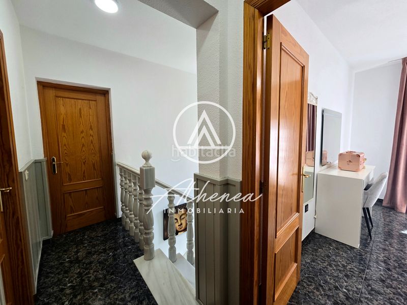 Foto b5bcd731-5020-4f13-b865-63f77078e6ed. Casa adossada amb calefacció a La Gangosa Vícar