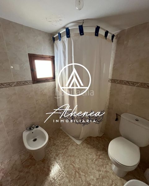 Foto 4015ac9e-eeb2-4aff-b9e3-d56f6489ac80. Casa a Laroya