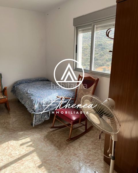 Foto e9daef30-6067-4750-80a6-fc6c5c9661ed. Casa a Laroya