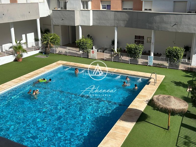 Foto 8977b552-2259-4dd1-8428-dc0f718d9c6a. Pis amb calefacció piscina a Las Cabañuelas Vícar
