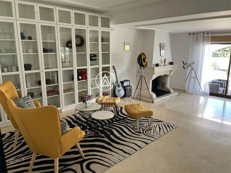 Foto 3dbc8659-9055-4d28-9cfd-2389f8219c6e. Chalet exclusividad, rentabilidad y calidad de vida en una villa única en Roquetas de Mar