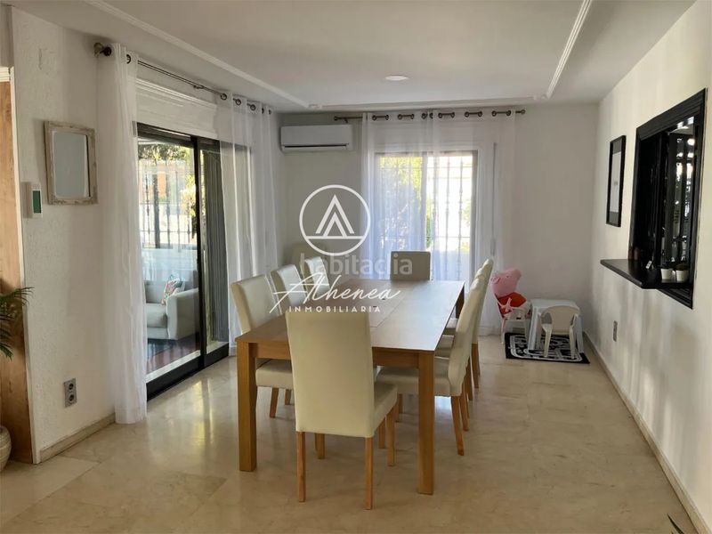 Foto 55eba193-b786-4d25-acbd-4e714c66870c. Chalet exclusividad, rentabilidad y calidad de vida en una villa única en Roquetas de Mar