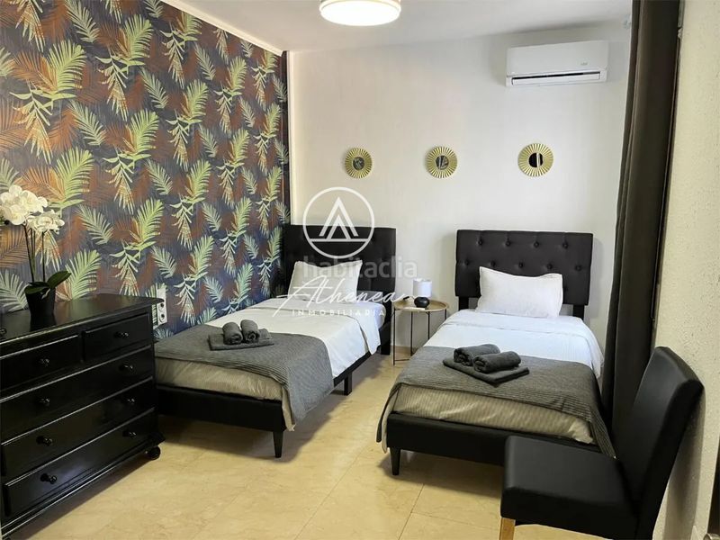 Foto 67977d40-9ab6-48ee-a05d-0f4e72f67fd6. Chalet exclusividad, rentabilidad y calidad de vida en una villa única en Roquetas de Mar