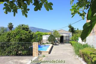 Masia a Paraje juan cabrito 16. Casa de campo en venta en algodonales, 2 dormitorios.