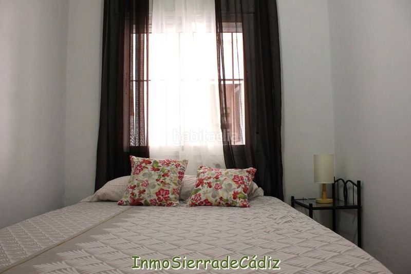 Foto 6392ee22-f82f-450c-a779-169a0da46b82. Casa  en venta , 6 dormitorios. en Algodonales