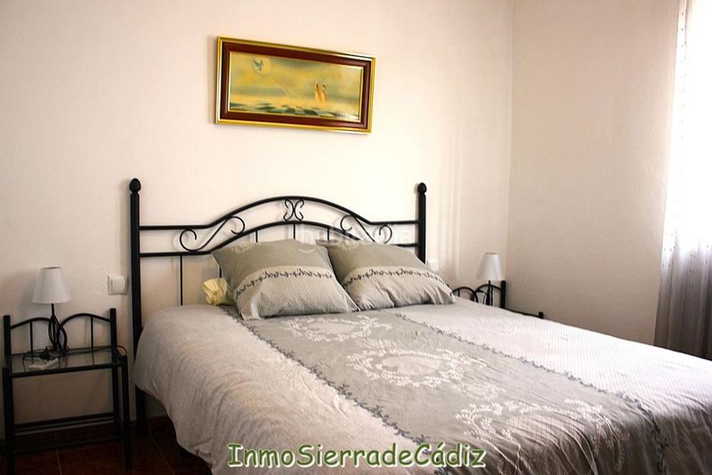 Foto 70dda821-977a-4c73-970f-a47562413bb3. Casa  en venta , 6 dormitorios. en Algodonales