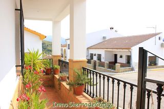 Casa  Beatriz de miranda. Casa en venta en algodonales, 6 dormitorios.
