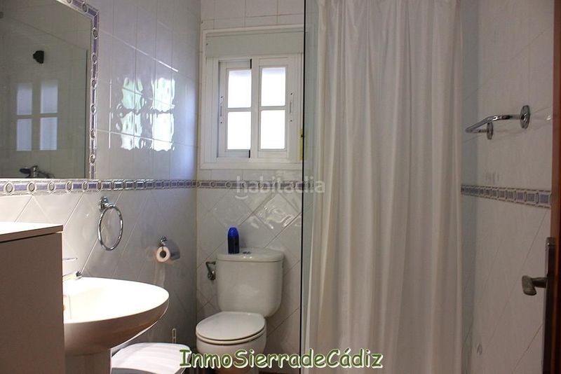 Foto b7d7ccb1-feb9-4bcd-9d33-fe8490b669a5. Casa  en venta , 6 dormitorios. en Algodonales