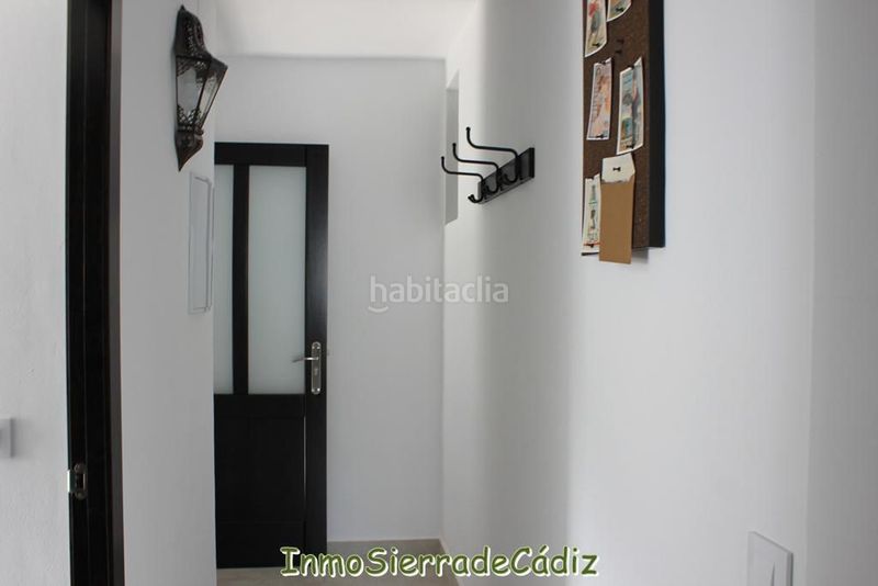 Foto cae15a30-d8c9-4bb9-b0a8-fa52fecc89b1. Casa  en venta , 6 dormitorios. en Algodonales