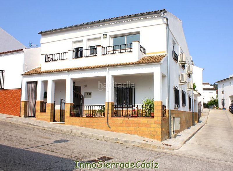 Foto dfc3a601-6b1b-45b0-abfd-69693e5738dd. Casa  en venta , 6 dormitorios. en Algodonales