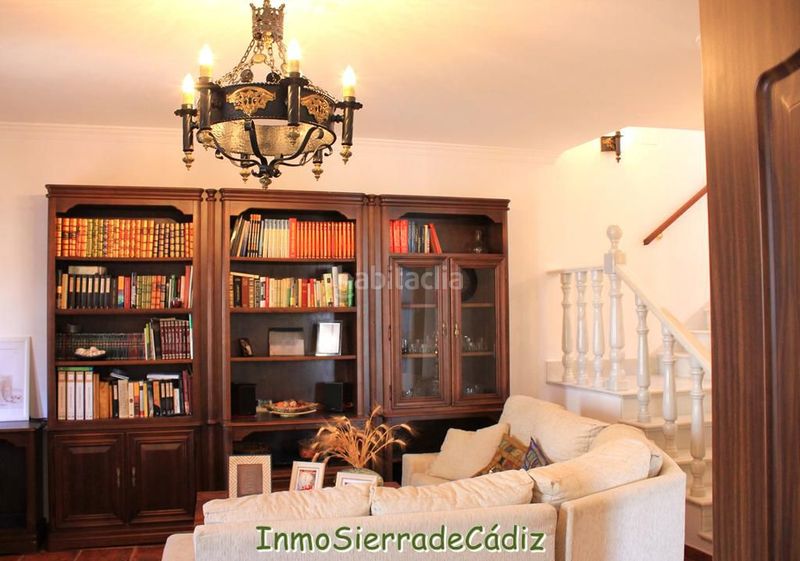Foto 5541bd36-81cb-40b3-a8c9-06e0c21176c1. Casa amb aparcament piscina a Algodonales