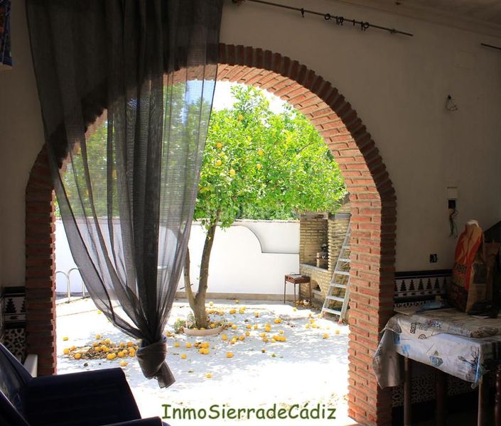 Foto a712df21-2cac-42b2-8aec-bbdcdc2611c9. Casa amb aparcament piscina a Algodonales