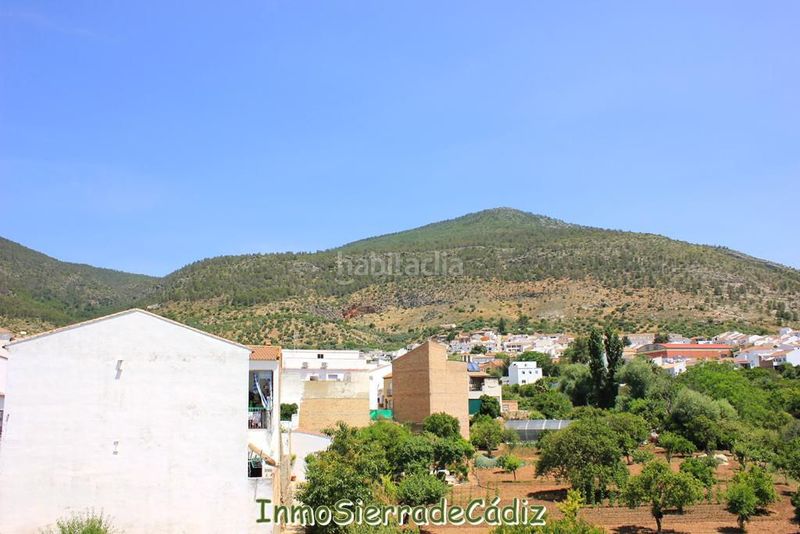 Foto e10ed95f-8935-4244-ad40-0ba2aa516306. Casa amb aparcament piscina a Algodonales