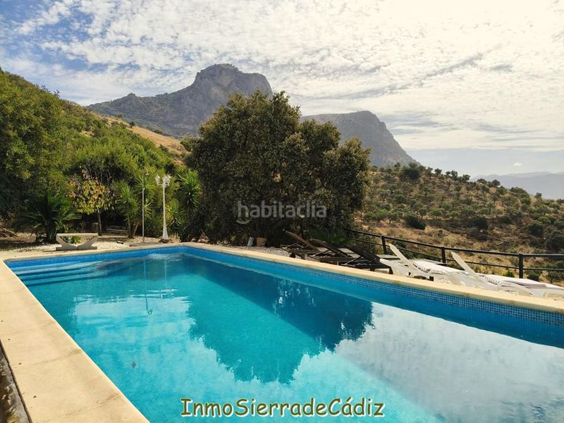 Foto 3fbe3542-623f-4b7e-af3d-9c4a0738d54d. Masia amb piscina a Gastor (El)