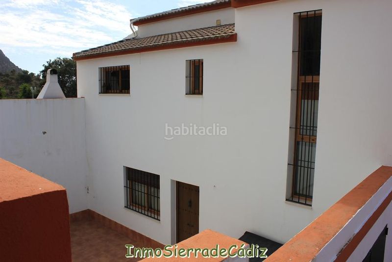 Foto b85bc5b3-ebcc-442e-a136-55d41ddf172f. Masia amb piscina a Gastor (El)