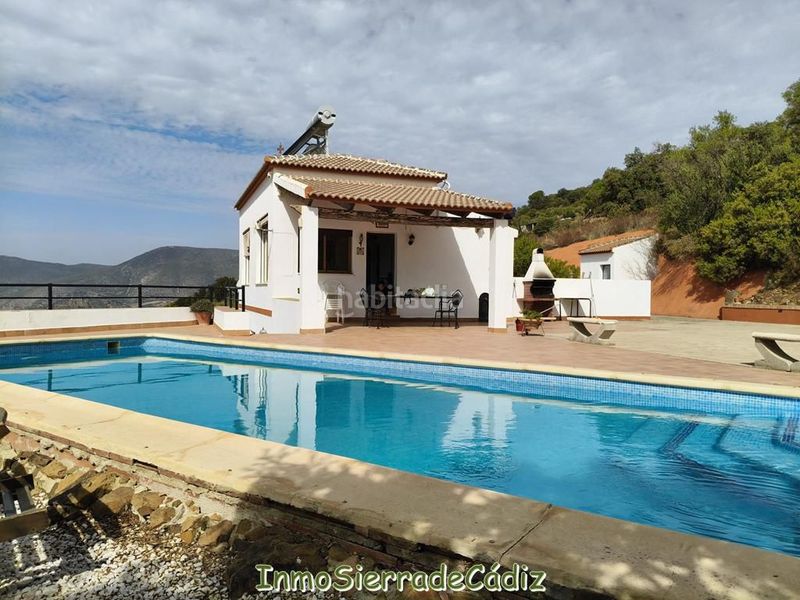 Foto bf5fe22a-e500-4728-a40d-a64ec14f8097. Masia amb piscina a Gastor (El)
