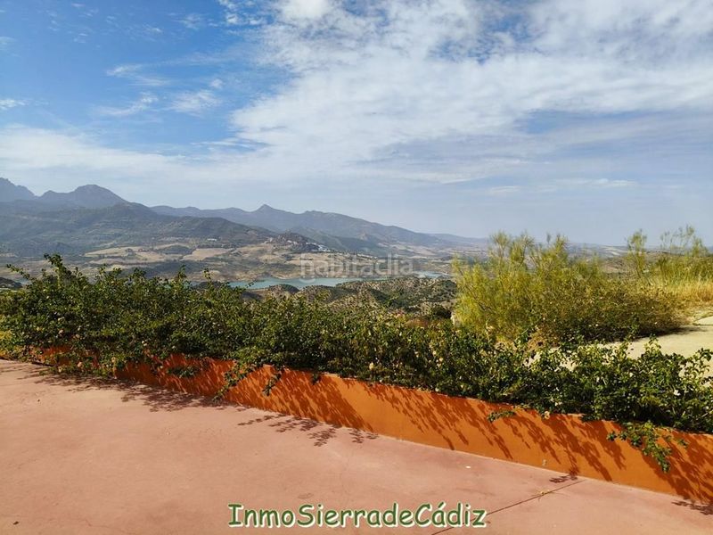 Foto dd36b07b-e3de-4384-8429-265a102fdf1e. Masia amb piscina a Gastor (El)