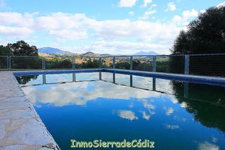 Casale  Canchal el. Casa de campo en venta en algodonales, 5 dormitorios.