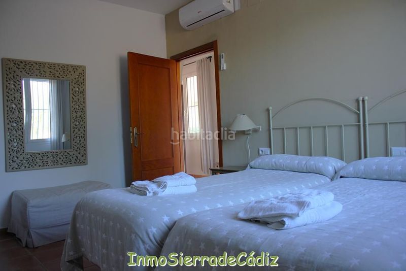 Foto 62052ce3-5825-42e5-9e43-9b3818abb96d. Masia amb calefacció piscina a Algodonales