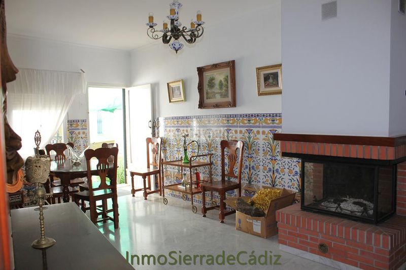 Foto de04db4d-b48d-4a74-8912-92216cfd66f0. Maison dans Algodonales