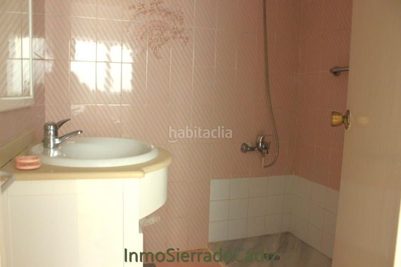 Foto e2fca06b-231d-4915-86d5-b99aef3ba031. Casa a Algodonales