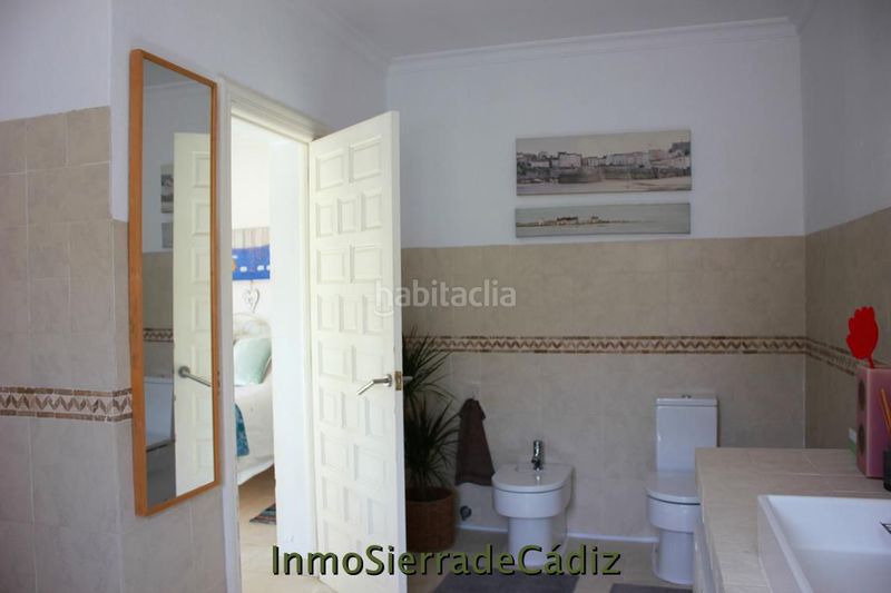 Foto 581ec484-ac55-424d-9252-5bf7b51ae825. Masia amb aparcament piscina a Algodonales