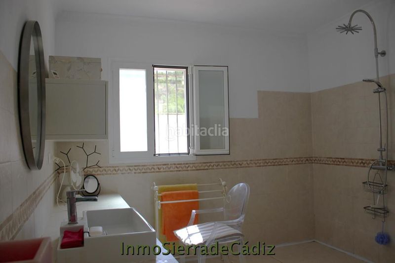 Foto 950ddc2a-0e1f-4e6c-b033-c5073684e240. Masia amb aparcament piscina a Algodonales