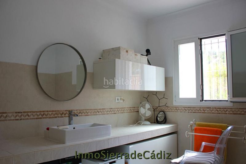 Foto ac04c616-f341-4932-949e-048c7ae02b59. Masia amb aparcament piscina a Algodonales