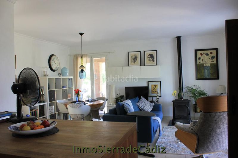 Foto b2aebb3b-2a03-443c-8332-5b89cfb4c3a9. Masia amb aparcament piscina a Algodonales